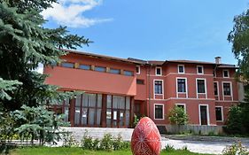 Балнео И Спа Хотел Аура Hotel
